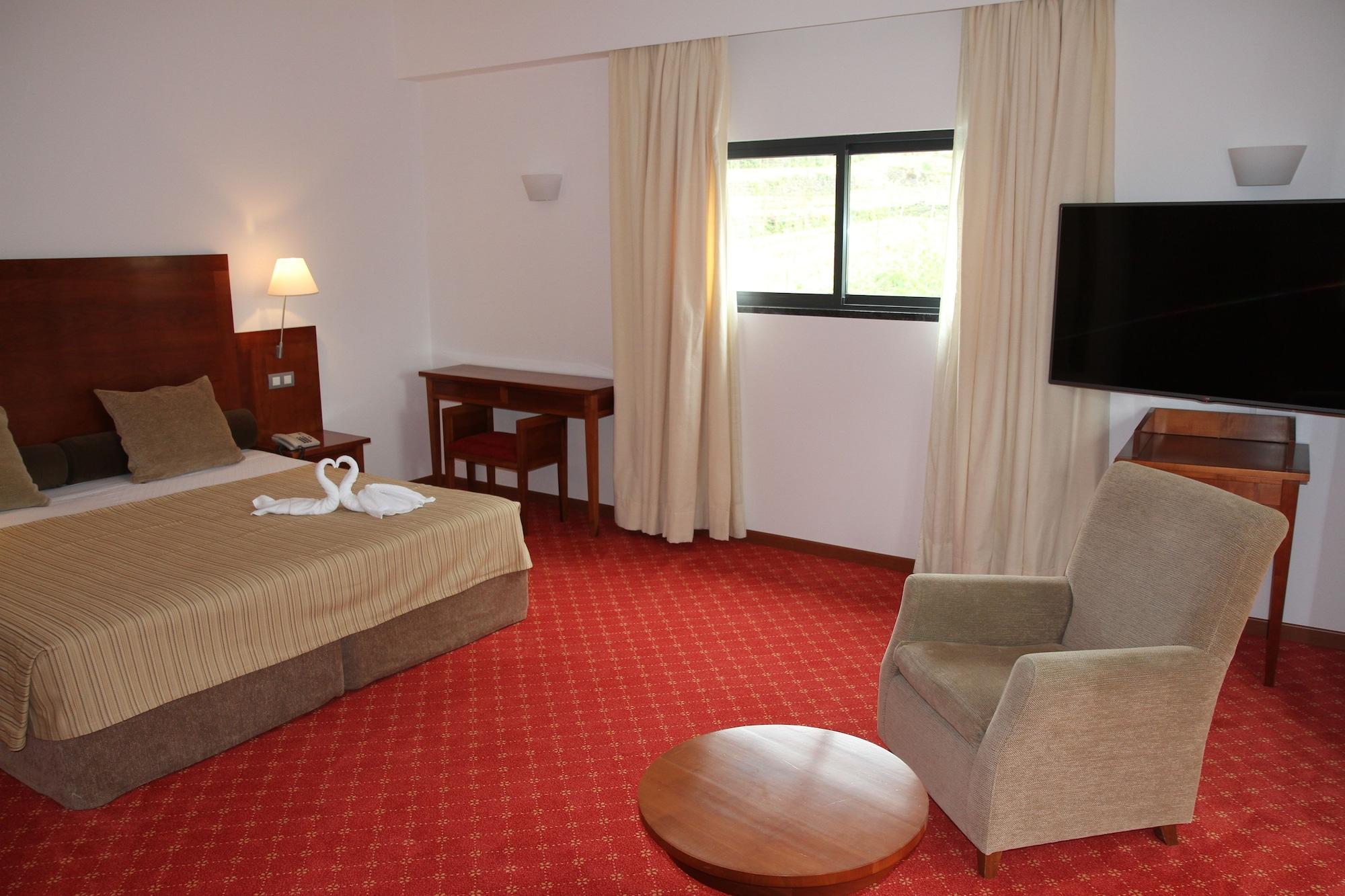 Bio Hotel - Hotel Quinta Da Serra Câmara de Lobos Екстериор снимка